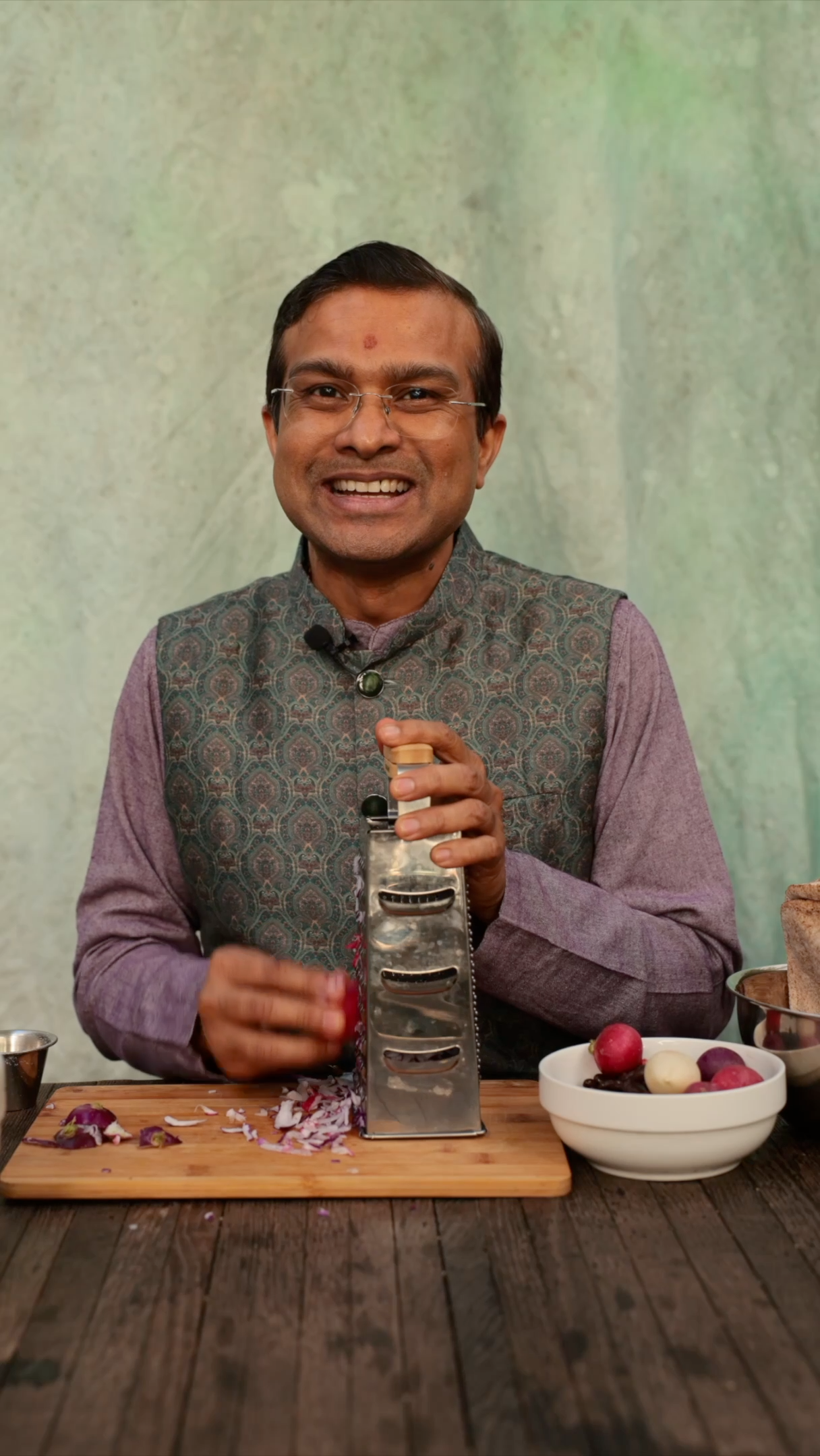 A Spring Roll For 100 Years of Healthy Gut: Vaidya Jay's Radish Recipe